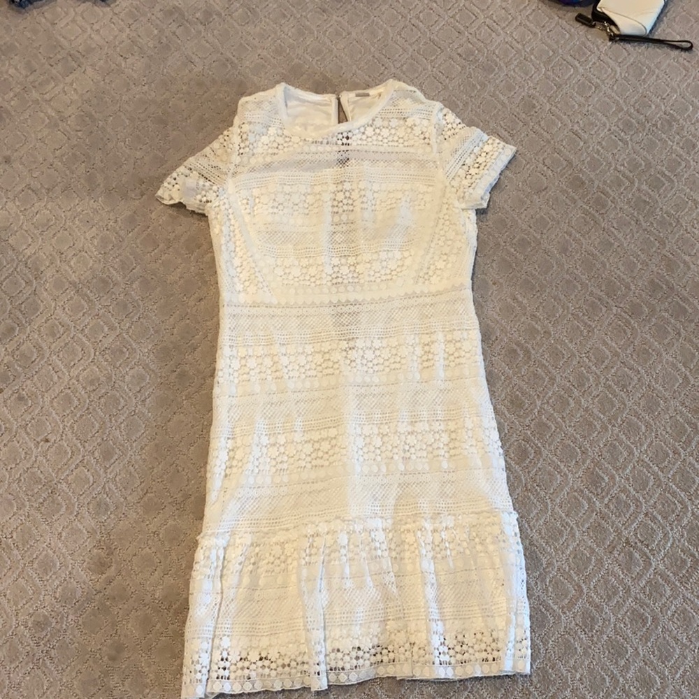 Elle Thari crochet dress